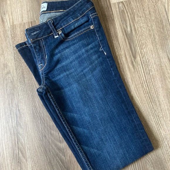 Aeropostale Denim - Aeropostale Skinny Jeans. 00 short. Excellent Condition. Smoke and pet free home